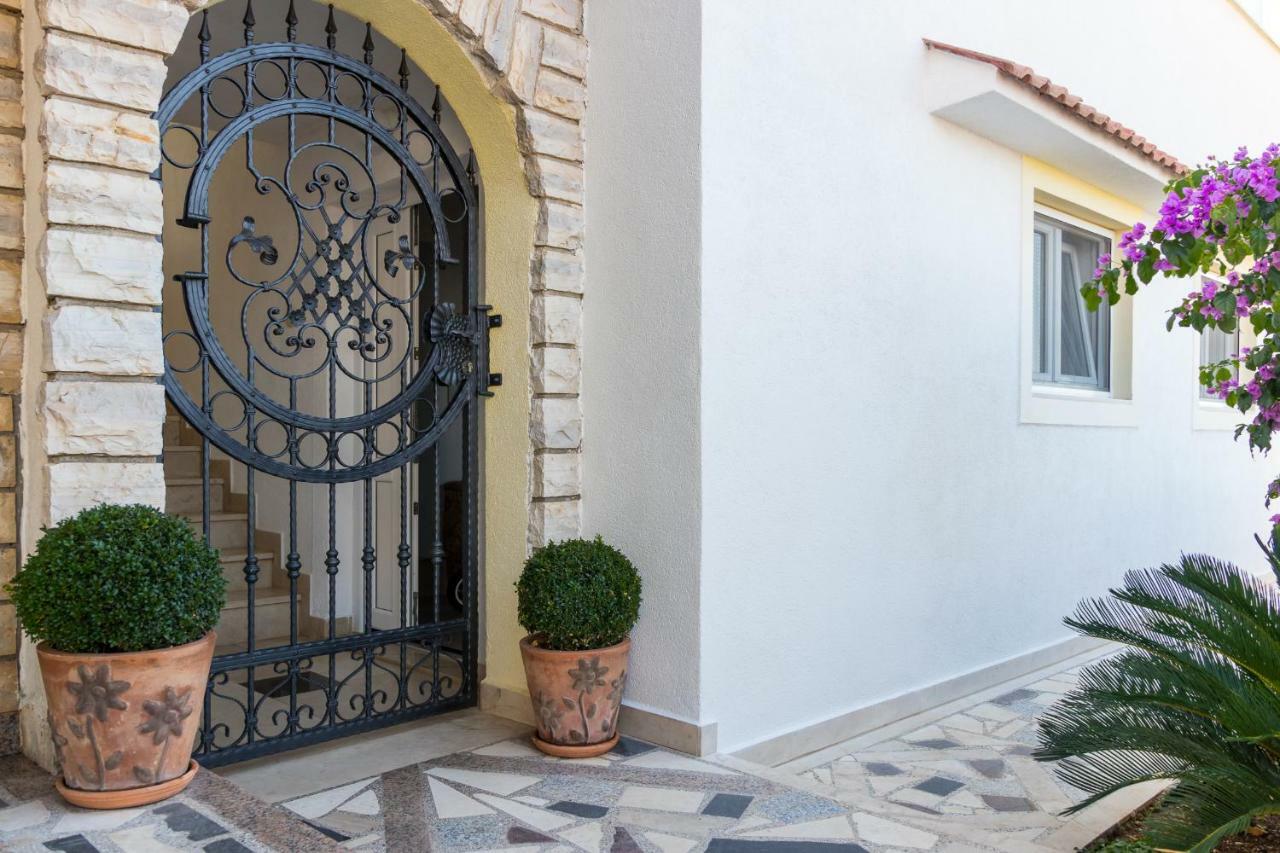 Seaview Apartment Rose Trogir Eksteriør billede