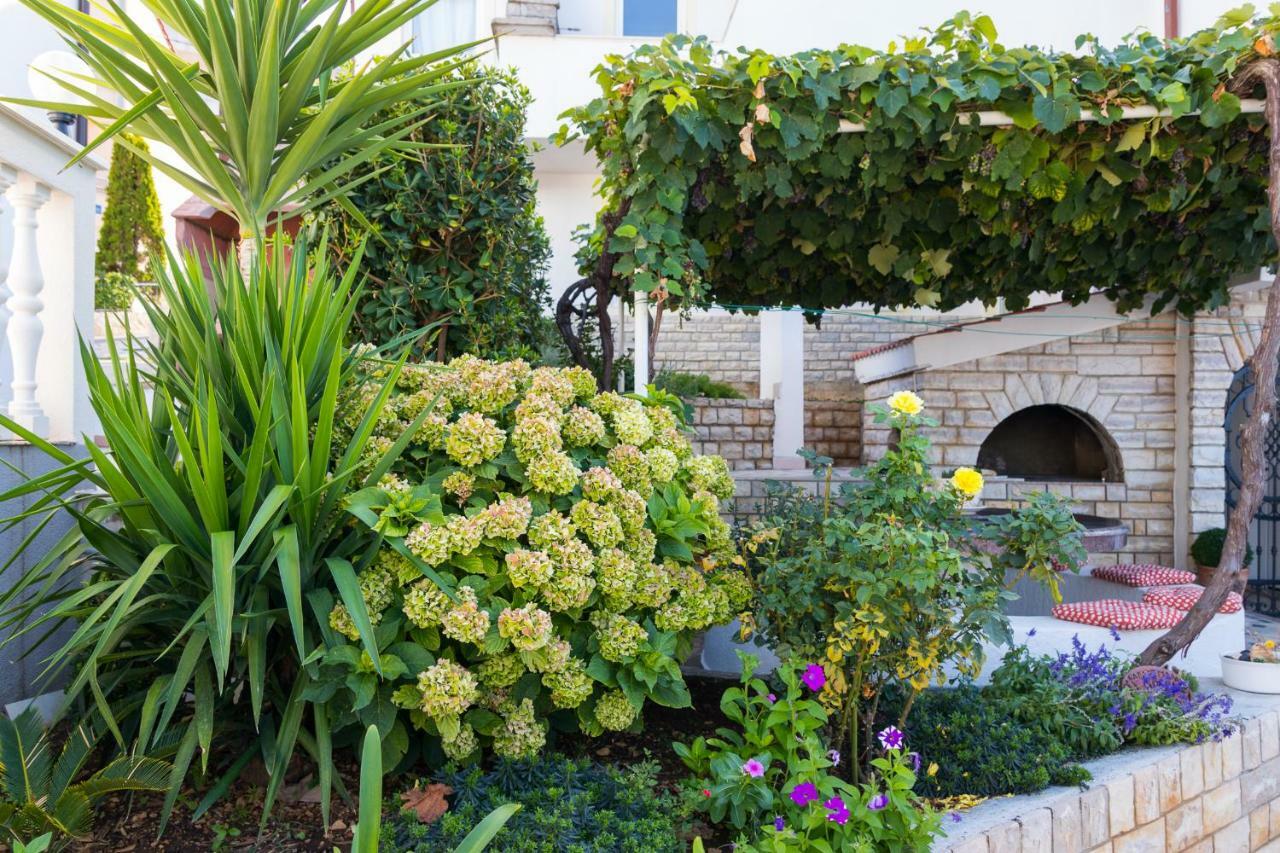 Seaview Apartment Rose Trogir Eksteriør billede