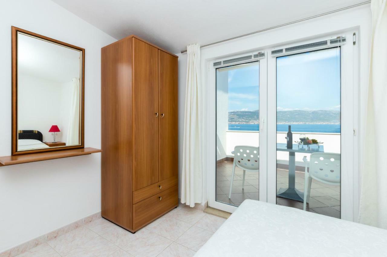 Seaview Apartment Rose Trogir Eksteriør billede