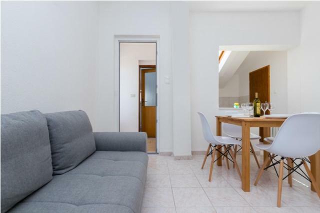 Seaview Apartment Rose Trogir Eksteriør billede